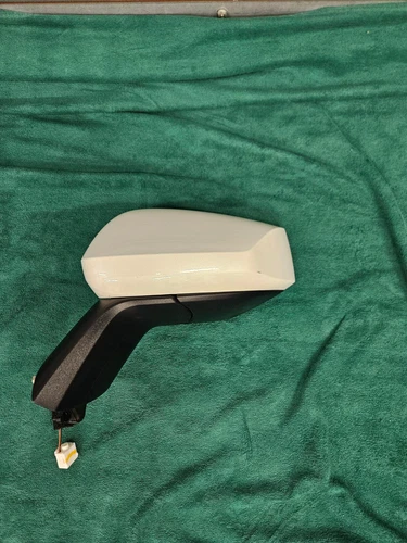 2023 2024 Kia Sportage LEFT Driver Side Door Mirror OEM Non Signal  87610-P1250