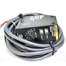 Omron Z4W-V25R LED Displacement Sensor