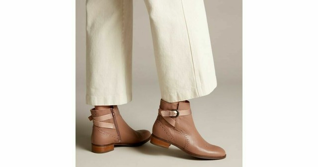 clarks ankle boots sale