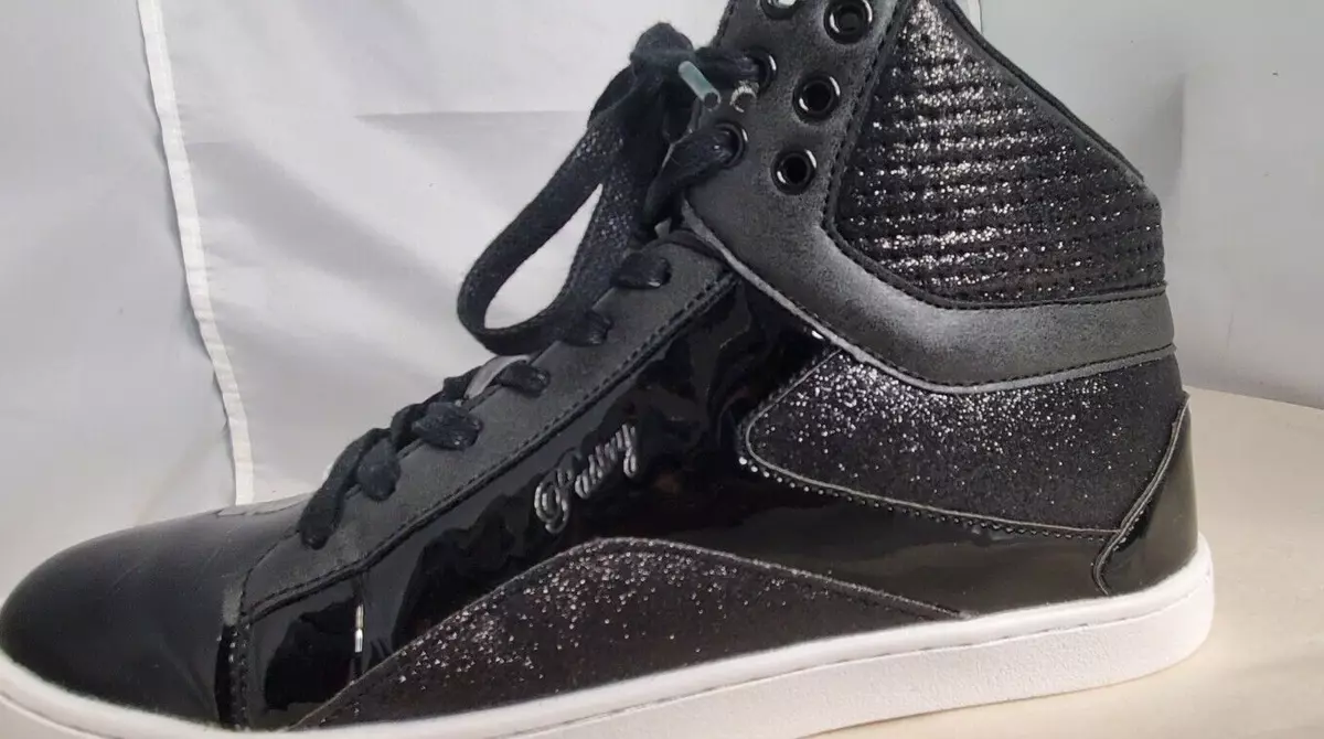 Pastry pop tart store sneakers black