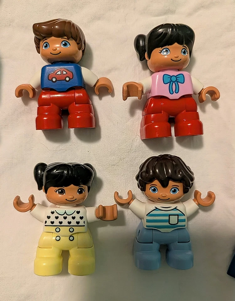  Lego Duplo Lot with People - Image 3 of 4