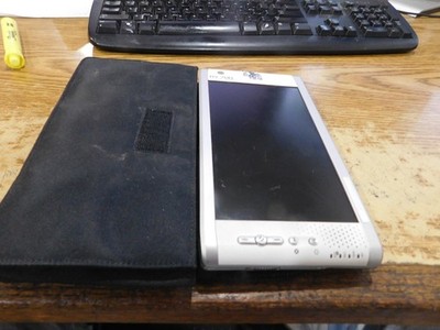 Archos Model: AV 700 Mobile DVR Recorder.  No AC Adapter.  For Parts / Repair.