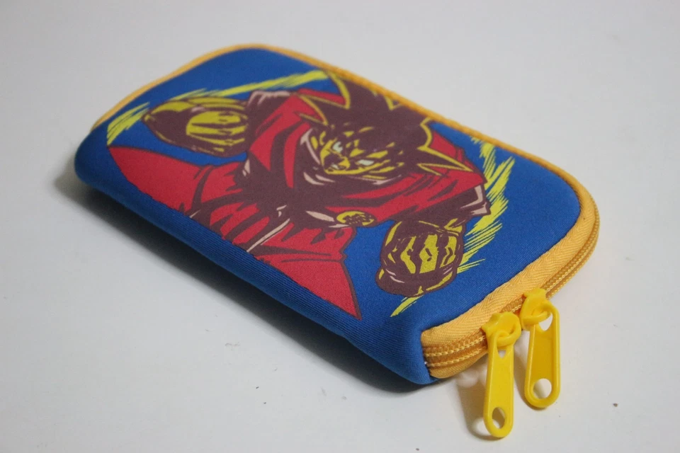 Funda de transporte Dragon Ball Son Goku para Nintendo DSi o DS Lite de Japón Foto 3 de 4