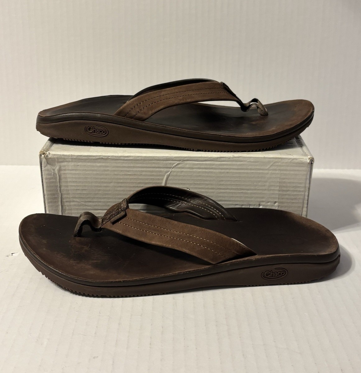 Men\'s Chaco Brown Flip Flops Chaco Classic Leather Flip Sandals for Men – The Insole Store main image 3