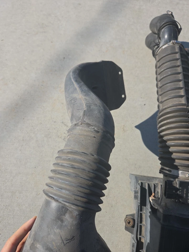 87-91 OEM FORD F150 F250 BRONCO 351 5.8 CAJA FILTRO ADMISIÓN AIRE MANGUERAS TUBOS CONDUCTO Foto 2 de 4