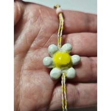 Child's daisy bracelet