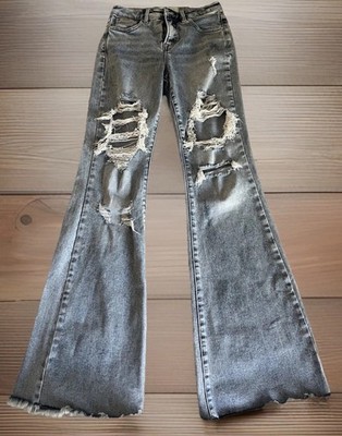 Risen Light Wash Distressed Flare High Rise Ripped Women s Jeans Size 3