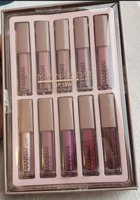 manna kadar lipstick