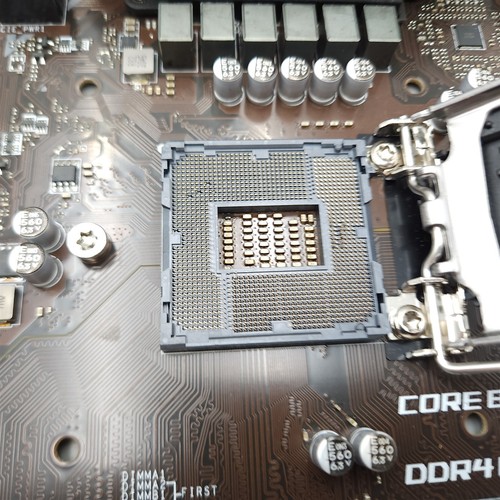 MSI Z390-A PRO LGA1151 (Intel 8th/9th Gen) DDR4 ATX Motherboard -NOT WORKING- - Bild 3 von 5