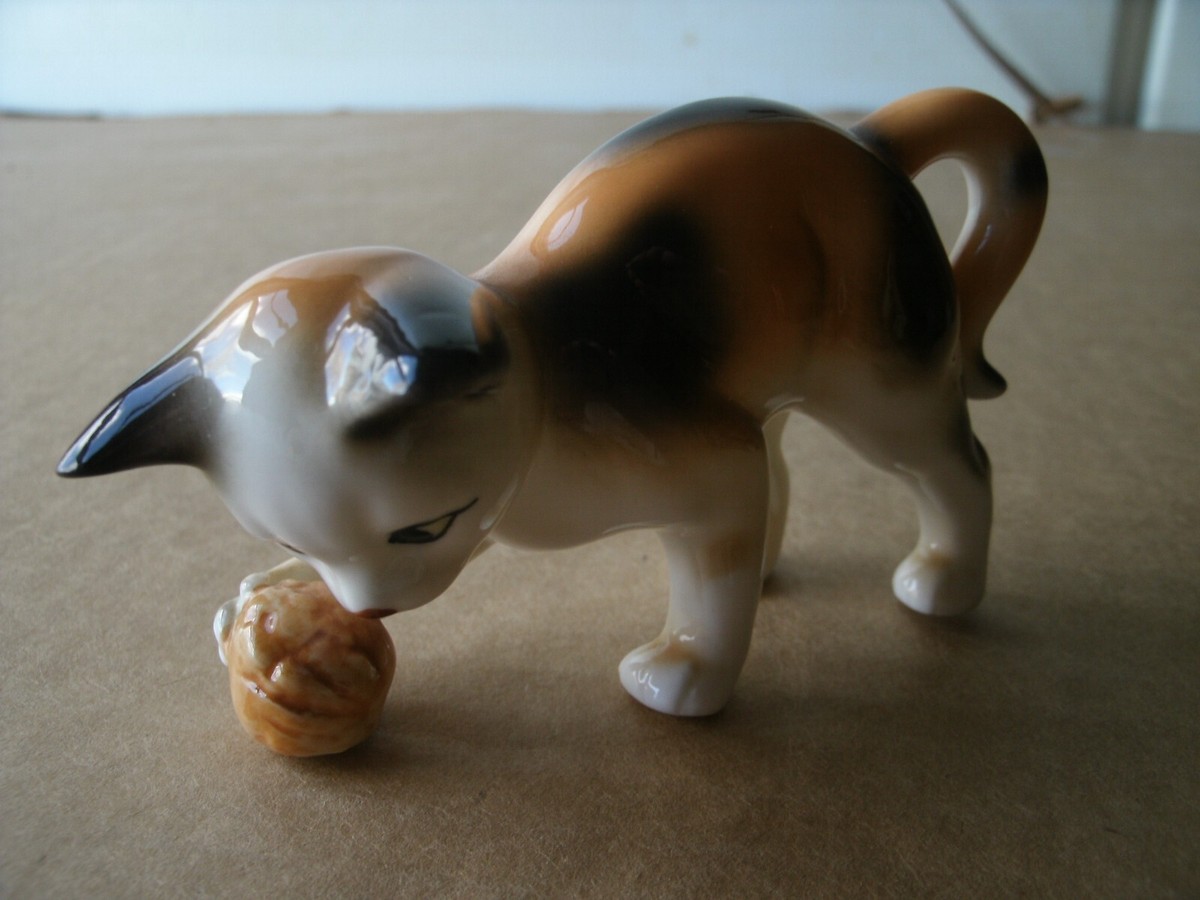 Danbury Mint Porcelain Cats Of Character complete 25 piece set | eBay