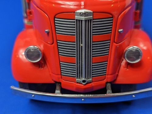 Danbury Mint – 1938 Coca Cola® GMC Delivery Truck - 1995 - Picture 3 of 23