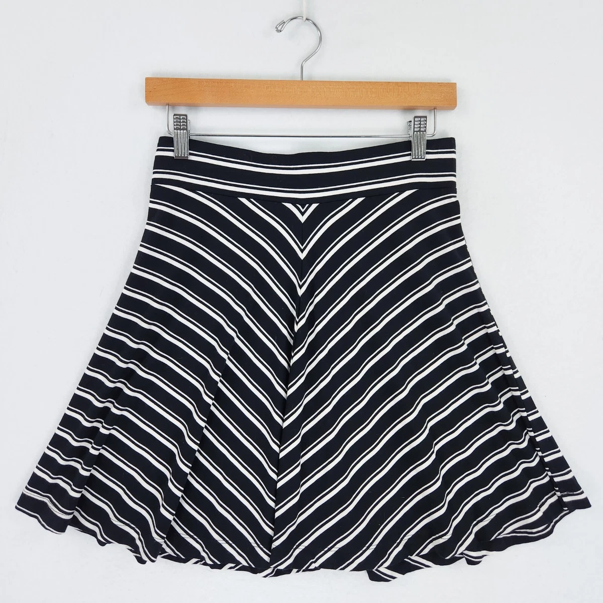 Loft skort discount