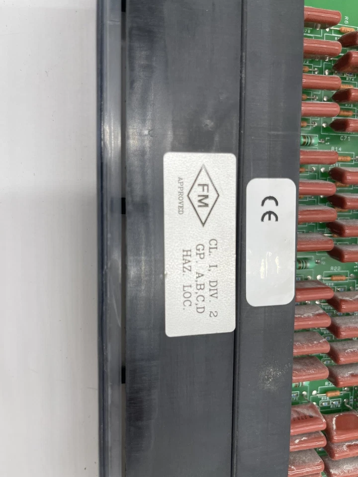 GE Fanuc IC697MDL250 120 VAC Input Module STOCK 1555 - Image 3 of 4