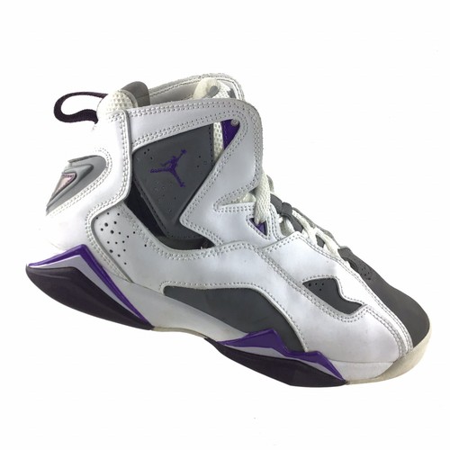 true flight jordans white