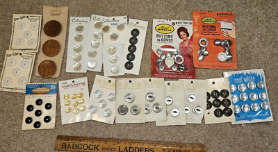 Vintage Lot Buttons  Costumakers, le chic, Lancing, True Value, Maxant, 19 Cards