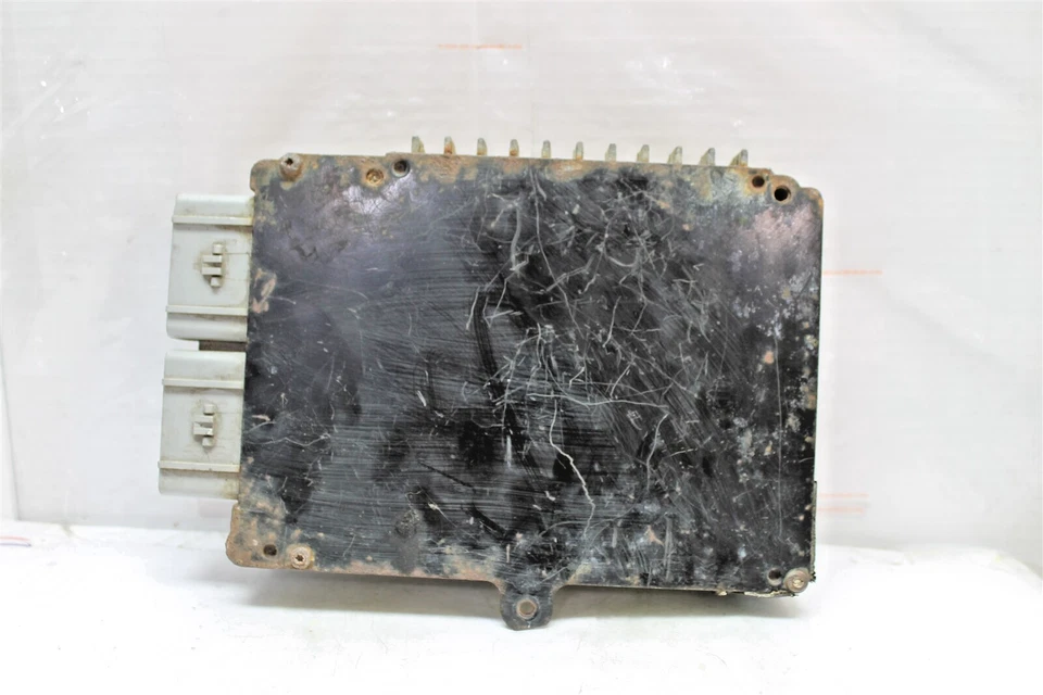 Unidade de controle de motor 4606497AD Dodge Avenger Sebring 1999 2.5 módulo ECU 6C1 592 - Imagem 2 de 4