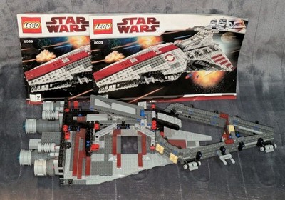 LEGO Star Wars: Venator-Class Republic Attack Cruiser #8039 (See