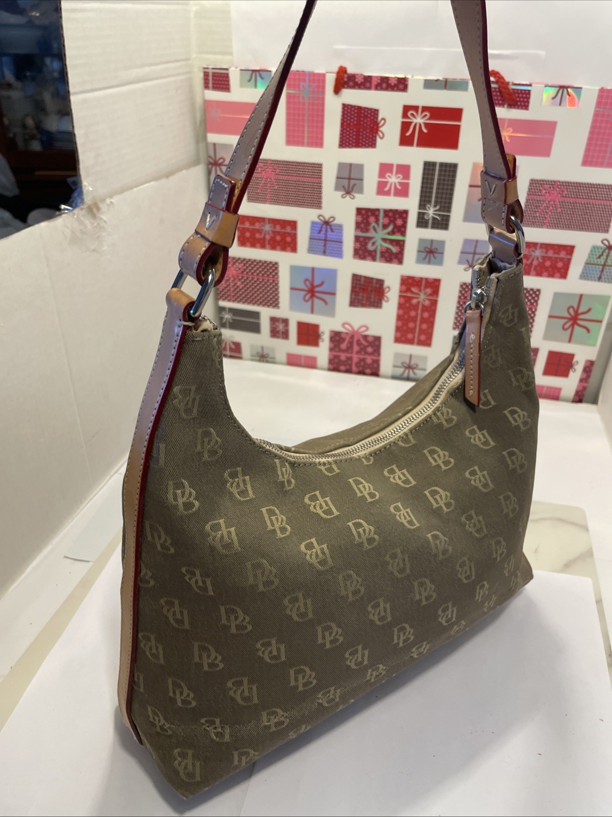 VTG Dooney& Bourke Monogram Pattern Crescent Shou… - image 3