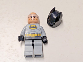 Vintage LEGO 7779 Batman Dragster: Catwoman pursuit set