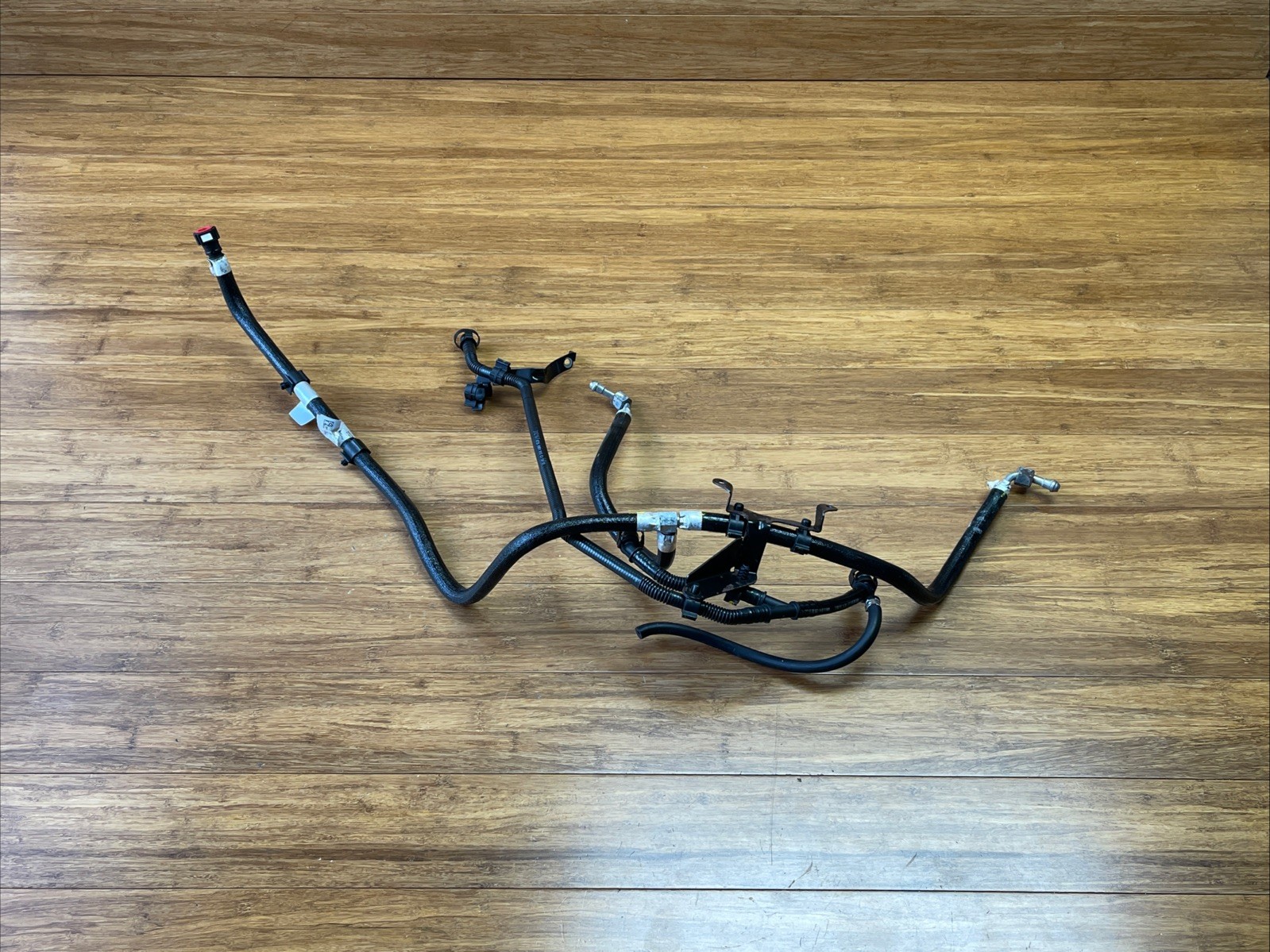 2018-2024 Ferrari Portofino F164 Engine Fuel Hose Line Pipe 771337 SET OEM