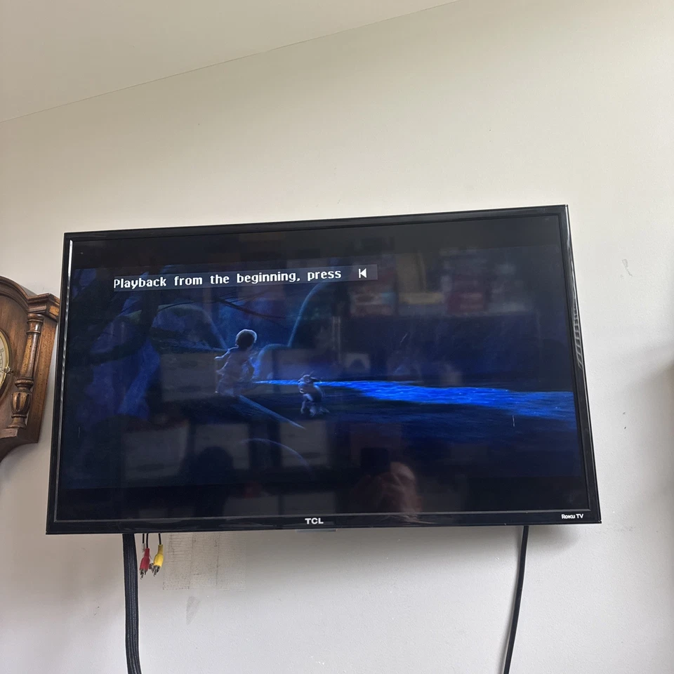 Philips HTS3544 5.1 Channel 1000W Home Theater System - 3 Speakers + Sub-woofer - Image 3 of 4