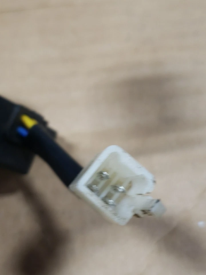 Sportsman Generator GEN4000DF Rectifier QJ2500.03-04 And Brush Module QJ2300.03. - Image 3 of 4