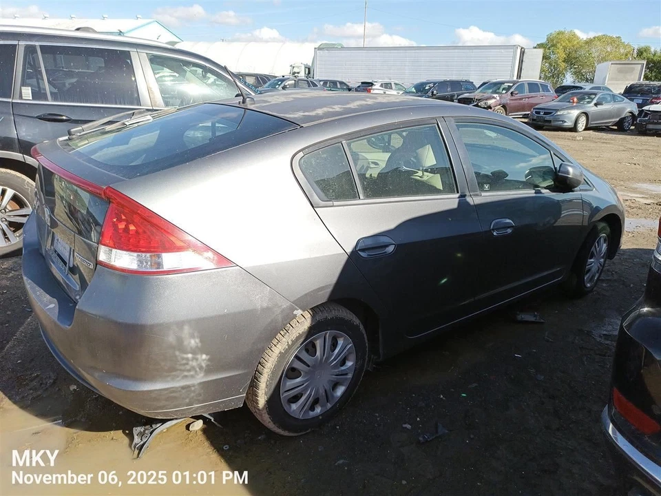 GRY DECKLID TAILGATE 2010-2011 HONDA INSIGHT Foto 3 de 4