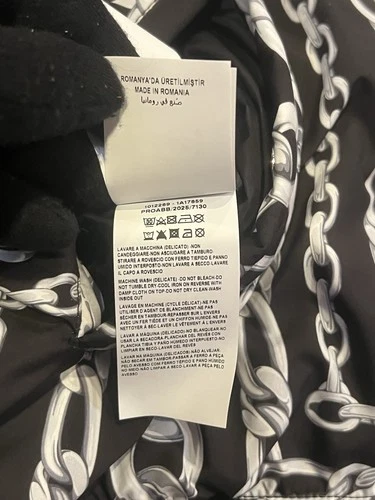 $2050 Men's Versace medusa chains reversible bomber jacket size 52 Fits L image 10
