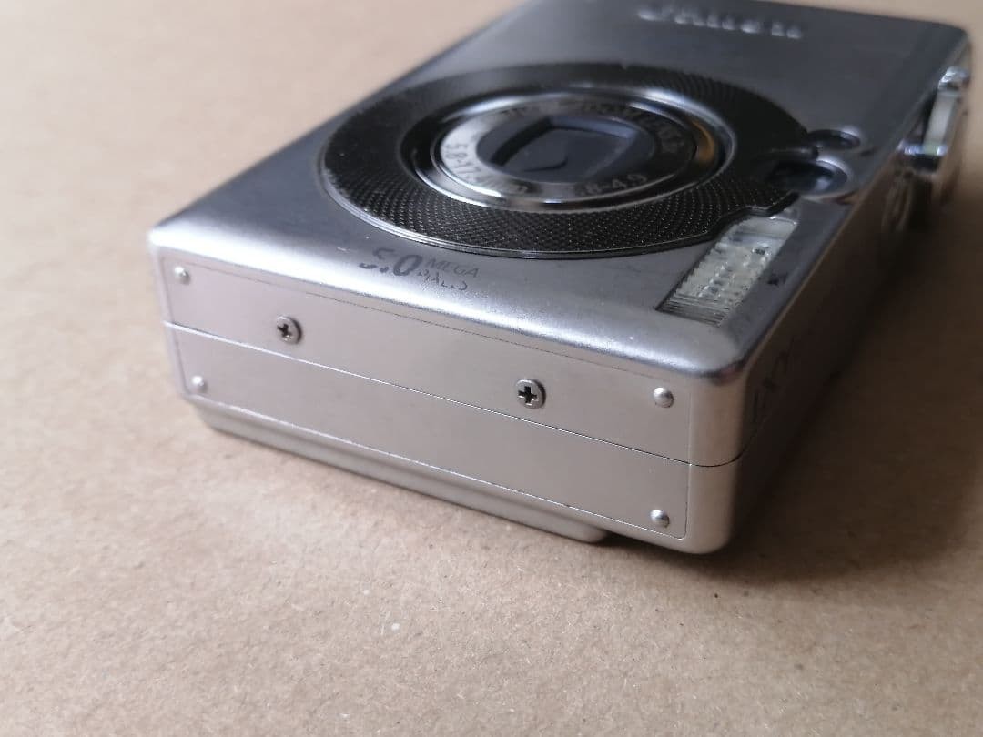 CANON IXY DIGITAL 55 Compact Digital Camera Tested Working Seller