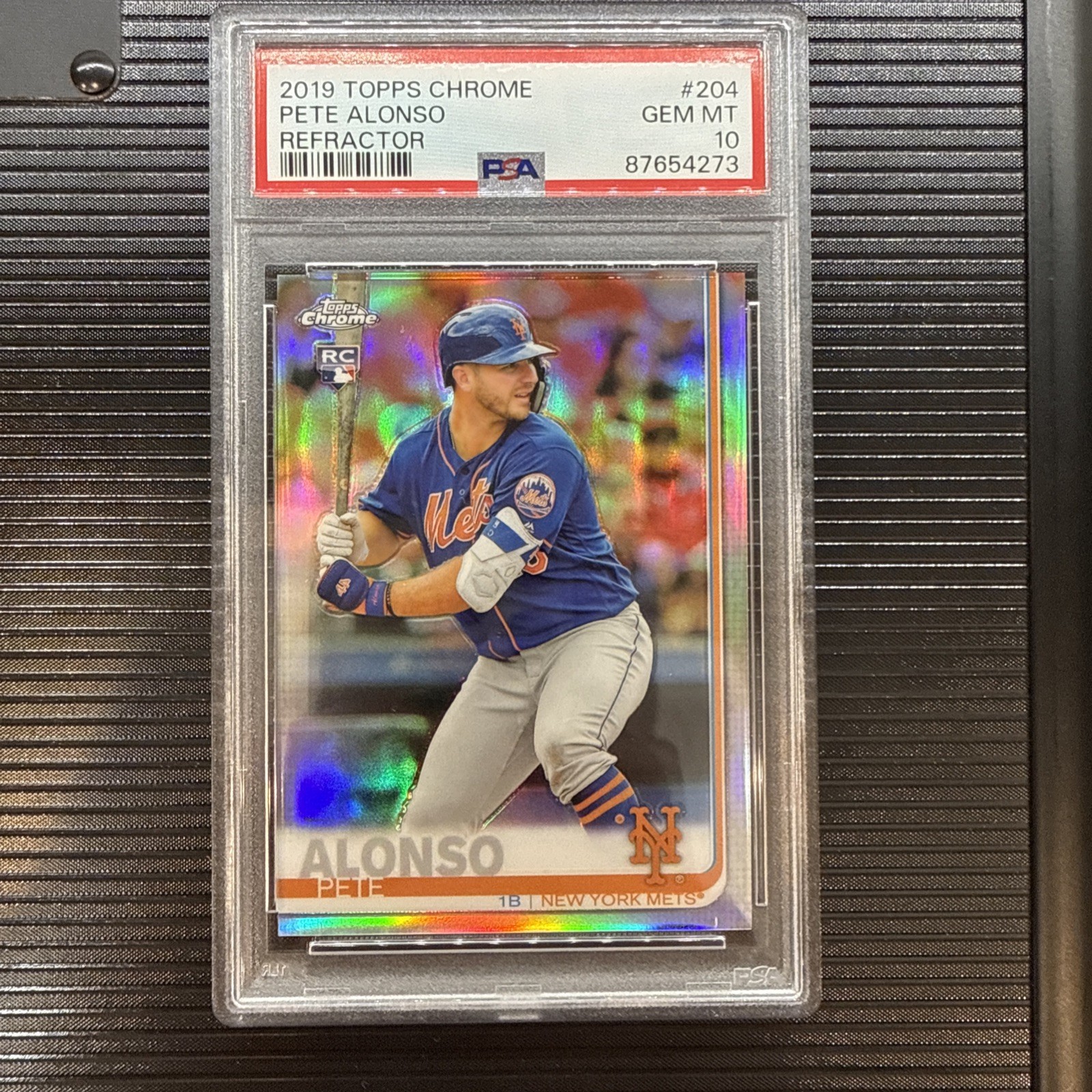 2019 Topps Chrome Pete Alonso Refractor Rookie Card #204 PSA 10
