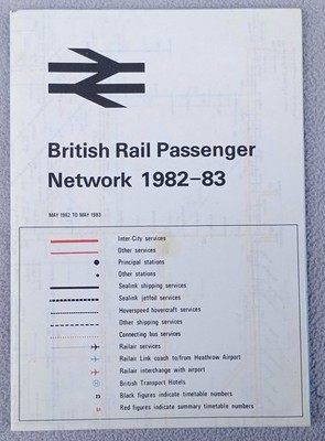 BRITISH RAIL PERSONENNETZKARTE 1982 - 83 SAUBERE UND KNACKIGE KOPIE Züge Eisenbahn
