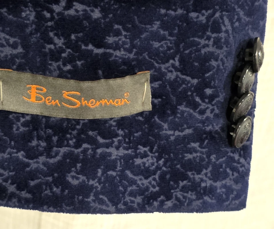 Blazer de terciopelo para hombre Ben Sherman 40R azul marino botones de metal chal solapa Foto 4 de 4
