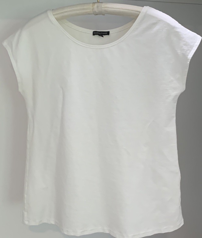 Eileen Fisher Women’s sleeveless white Tank top size M lightweight Stretch 