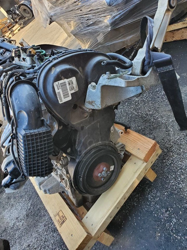 Engine 2.0L VIN 40 4th And 5th Digit B4204T11 Fits 16-18 VOLVO S60 338533 Foto 2 de 4