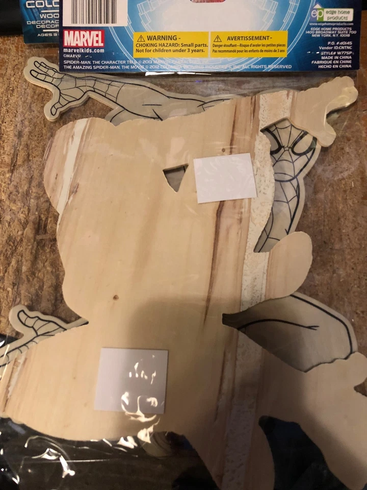 AVENGERS-----ULTIMATE SPIDER-MAN------COLOR-YOUR-HERO---WOOD WALL DECORATION - Image 2 of 2