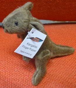 AUSTRALIAN ANIMAL FUNDRAISER GIFT KANGAROO Soft Material FINGER PUPPET