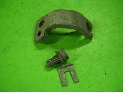 なな 85 Nissan 300ZX Z31 VG30 NA RIGHT REAR Parking Brake Cable BRACKET