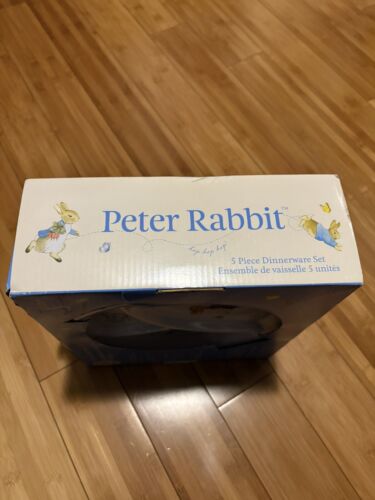 Kids Childrens Preferred Beatrix Potter Peter Rabbit 4 Piece Dinnerware Set New - Picture 2 of 10
