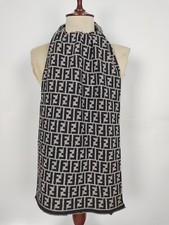 Fendi genuine vintage patterned Grey / Black wool winter Scarf Scarves