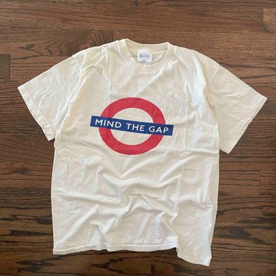 VTG 90s Mind the Gap London Regional Transport Single Stitch Subway Car Shirt L