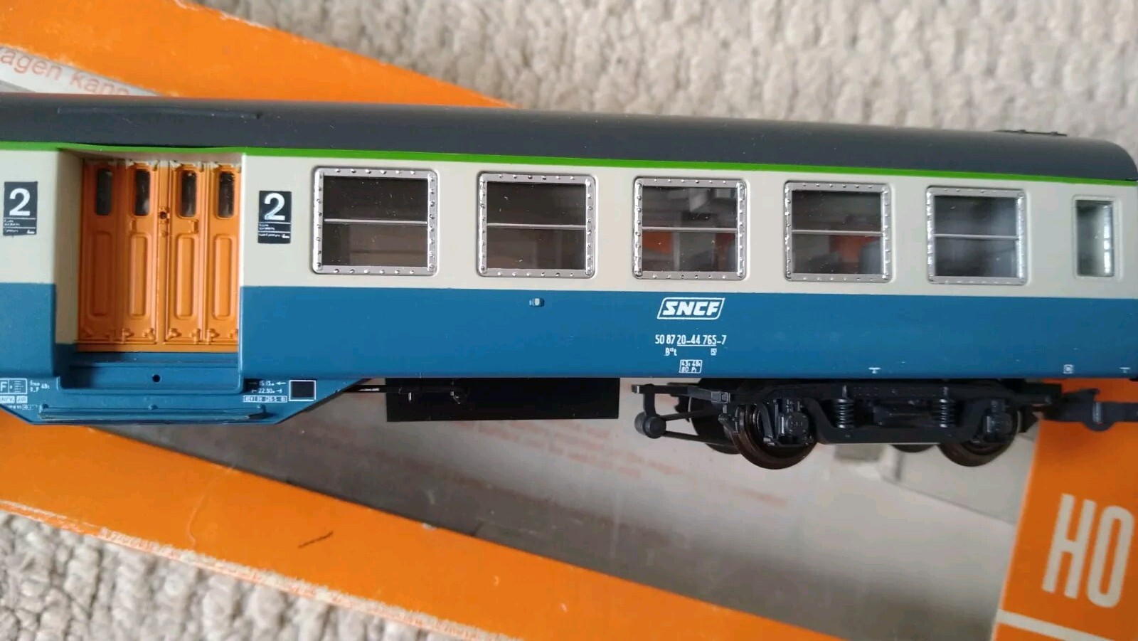 Passenger Coaches SNCF　4両セット z-bahn: SBB passenger coaches | Z Trains Weekly
