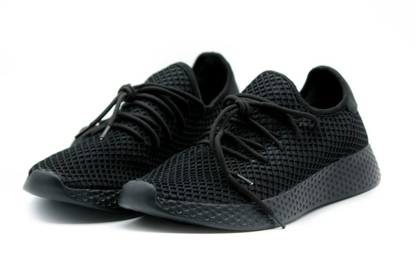 Zapatillas deportivas estilo Tubular Shadow modelo 31696-1 NEGRO