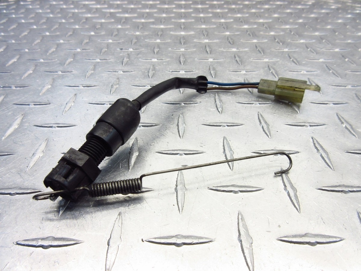 1990 90-93 KAWASAKI ZX6 ZX600C 600 REAR BRAKE LIGHT SWITCH