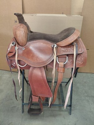 WESTERN TRAIL SADDLE HORSE PLEASURE TOOLED LEATHER BASKET USED TACK SET 16