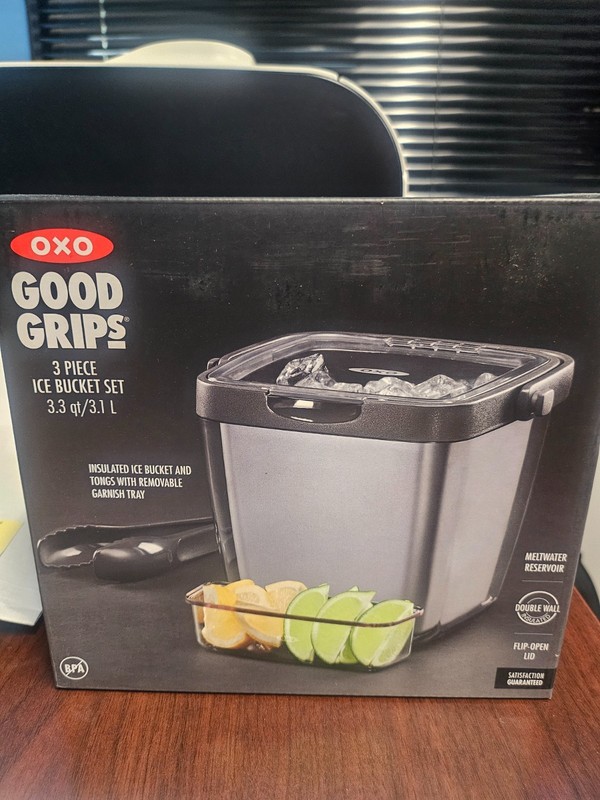 OXO Good Grips 3-pc Ice Bucket Set w/Garnish Tray 