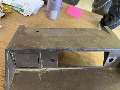 B002 1979 Subaru Radio Bezel - Foto 3 di 7