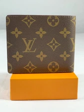 Authentic louis vuitton Brown Bifold Wallet Monogram for men