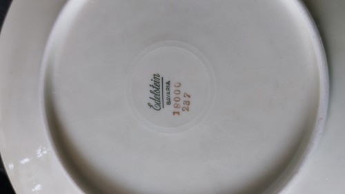 Elegantes Sammeltassen Gedeck - Bild 4 von 4