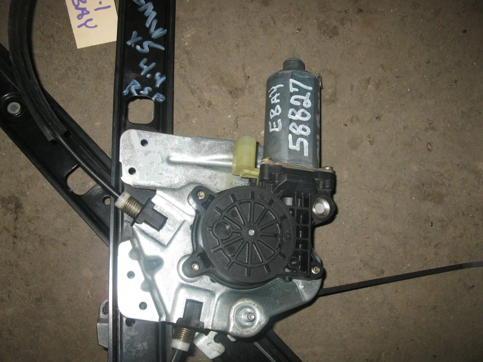 2000-2006 BMW X5 RH RIGHT DRIVER FRONT DOOR POWER WINDOW REGULATOR w MOTOR OEM - Image 2 of 4
