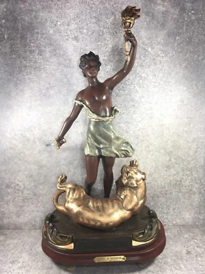 XIXe REGULE POLYCHROME STATUE SCULPTURE ORIENTALISTE GLOIRE AU VAINQUEUR GUILEAU - Photo 1/4